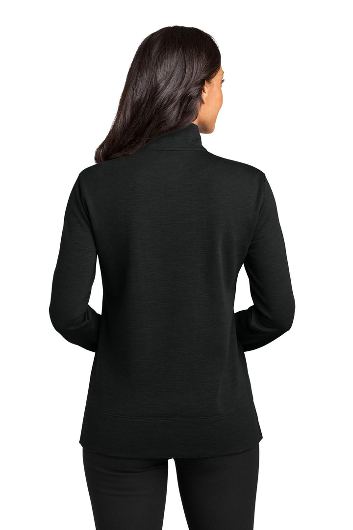 Women’s Breakwater 1/4-Zip - LK821