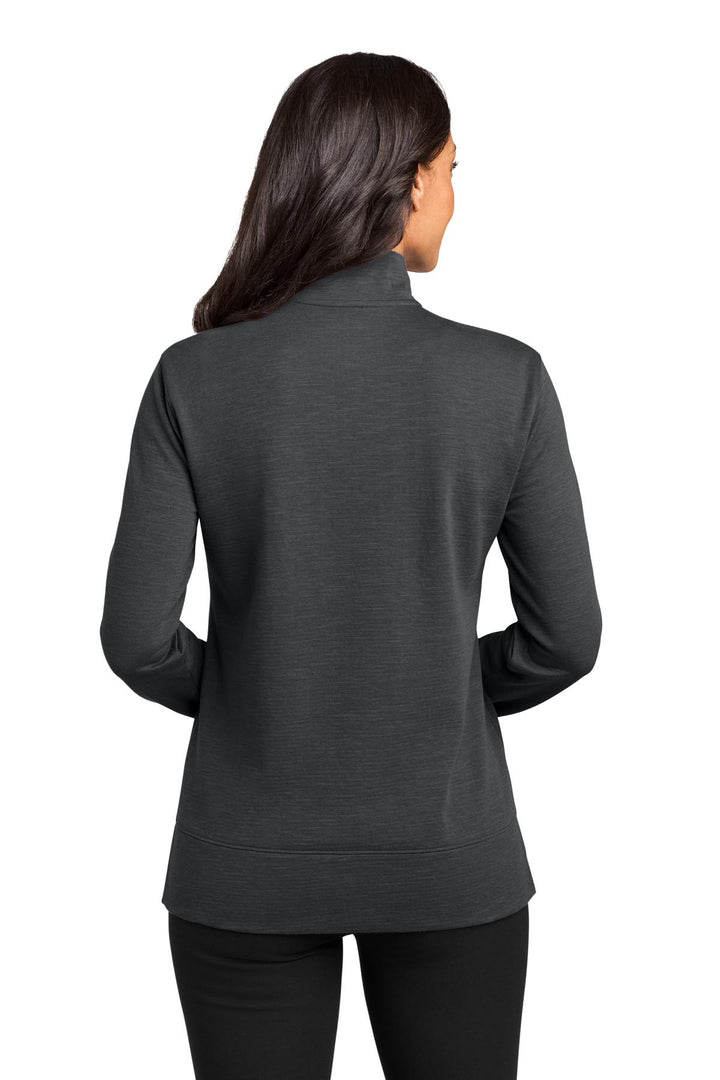 Women’s Breakwater 1/4-Zip - LK821